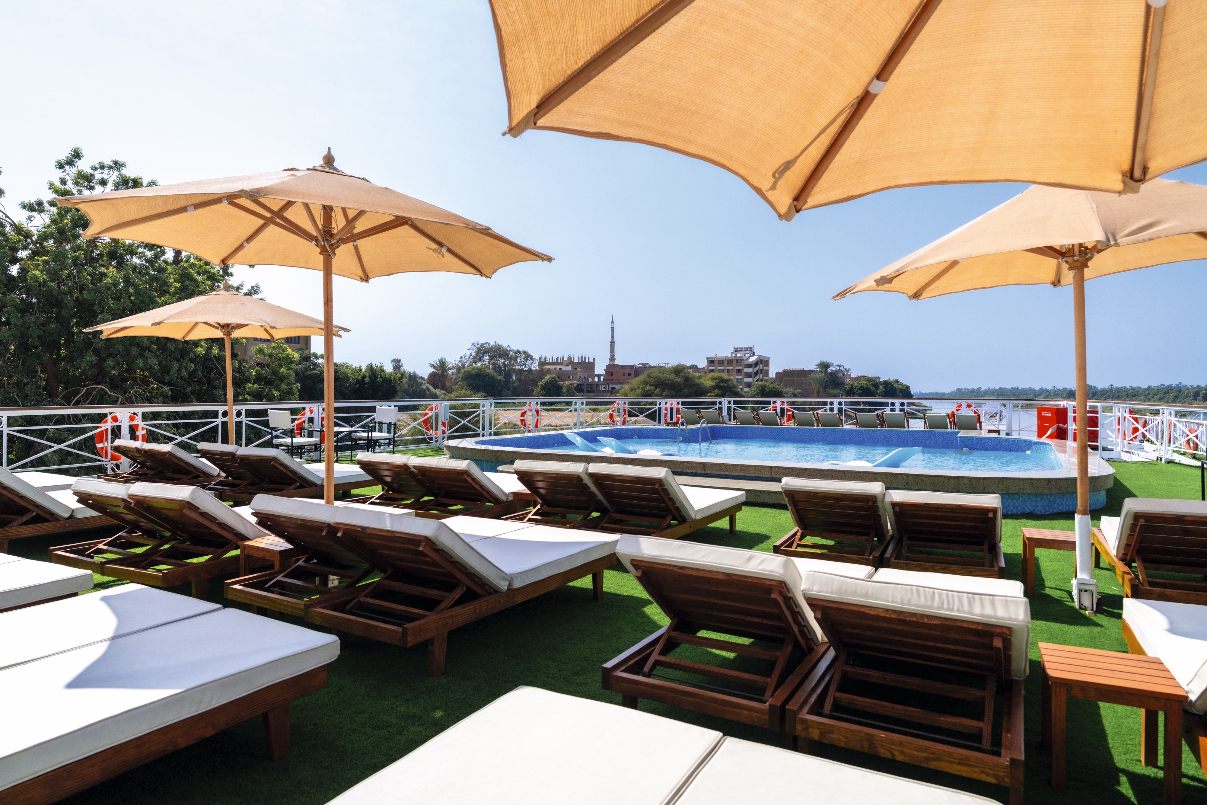 TUI Bahareya - Top Deck